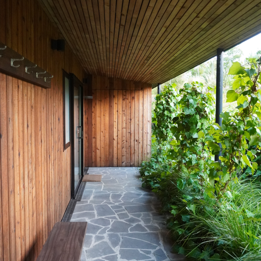 01 Good from scratch Rustic Cedar