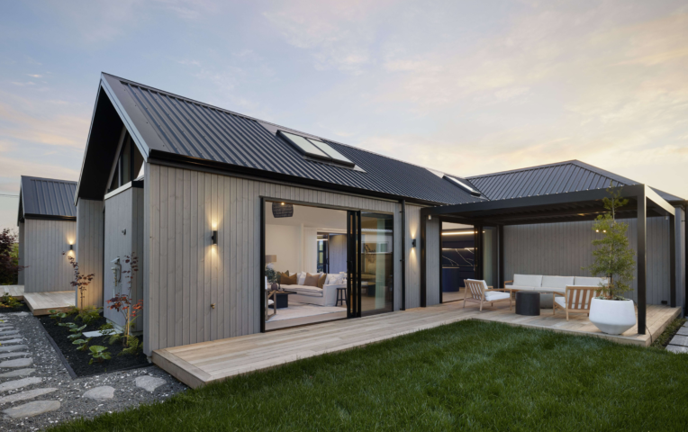 12 crop Matakana Showhome Taiga coated in Coda Lava Grey