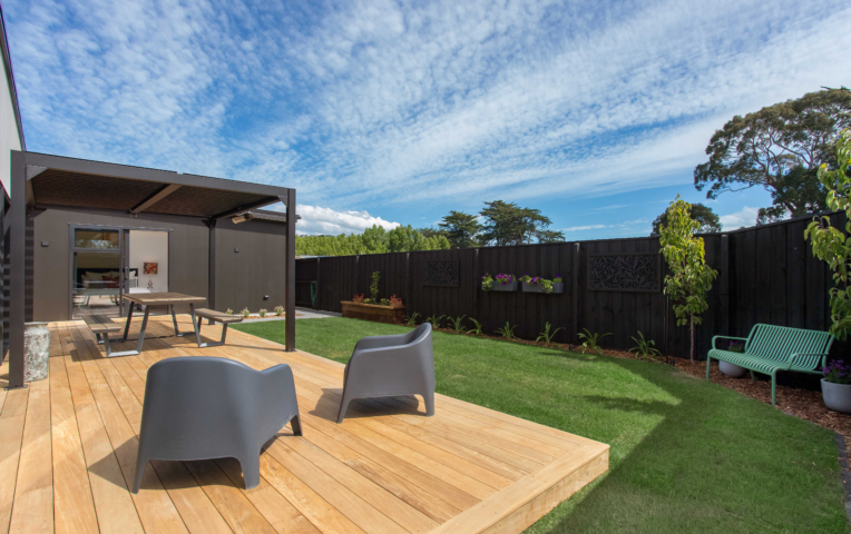 JSC Cashmere Park 10