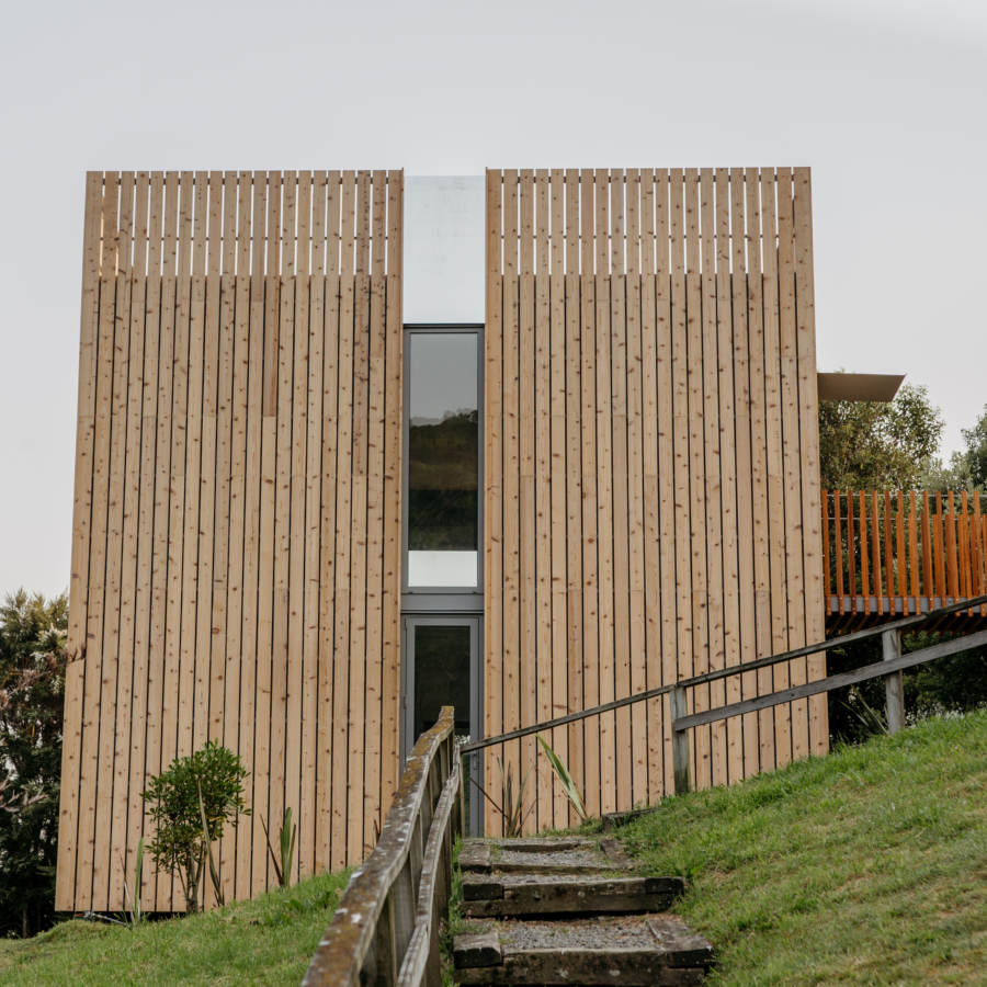 Timber Castle 1 | David Stubbs House | Altar Projects_ Rustic Cedar | STK Cedar | Cladding Screen
