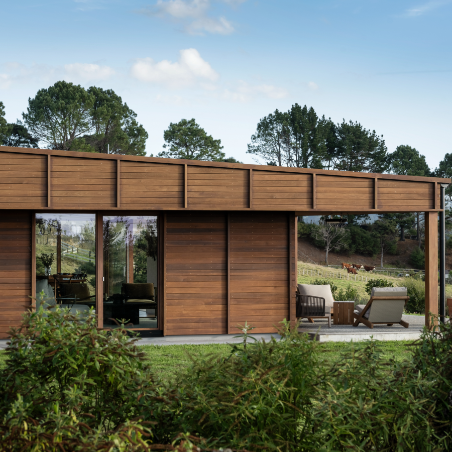 Rusa Construction Taxon coated in JSC Scumble Golden Sands